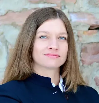Casey L. Eekhoff