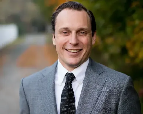 Christopher Worth