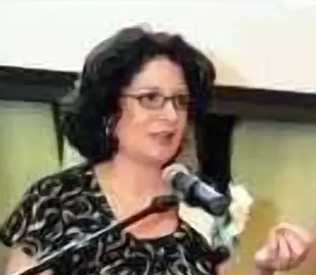 Elizabeth Ricci