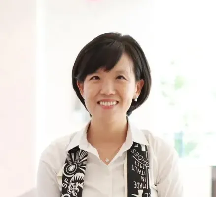 Jihyun Claire Ryu