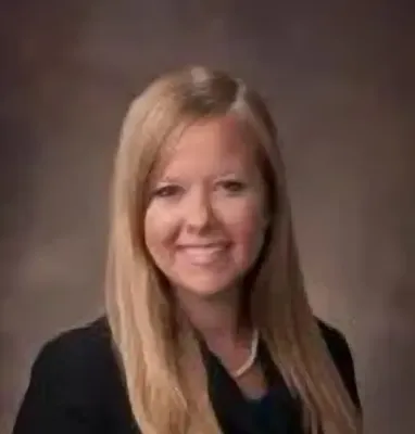 Laura Buck