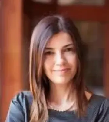 Mihaela Petre