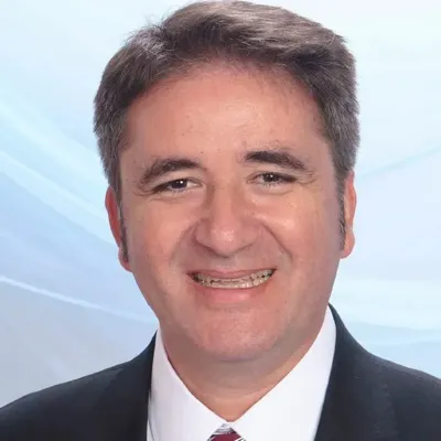Walter G Santos